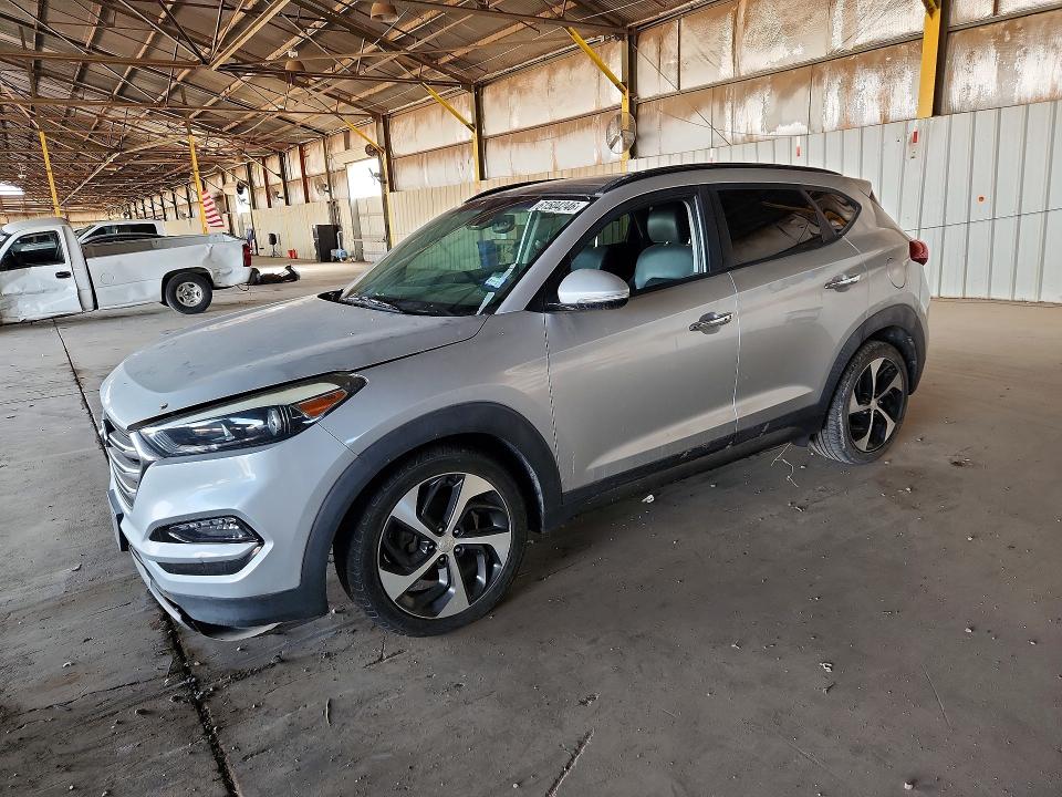 61504246 :رقم المزاد ، KM8J33A2XGU091869 vin ، 2016 Hyundai Tucson مزاد بيع