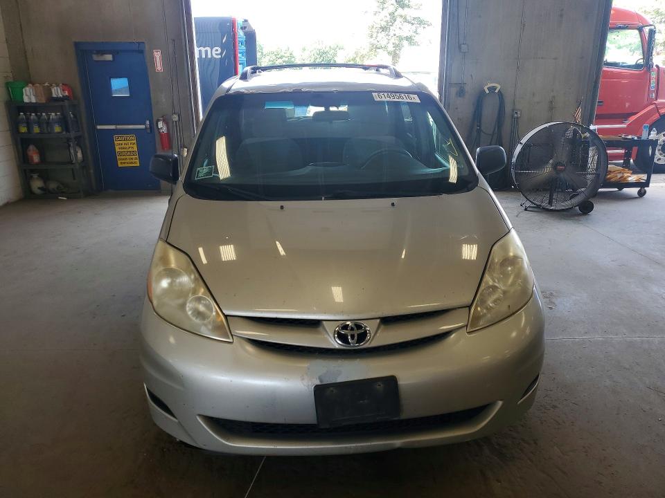 61495616 :رقم المزاد ، 5TDZK23C98S125459 vin ، 2008 Toyota Sienna مزاد بيع
