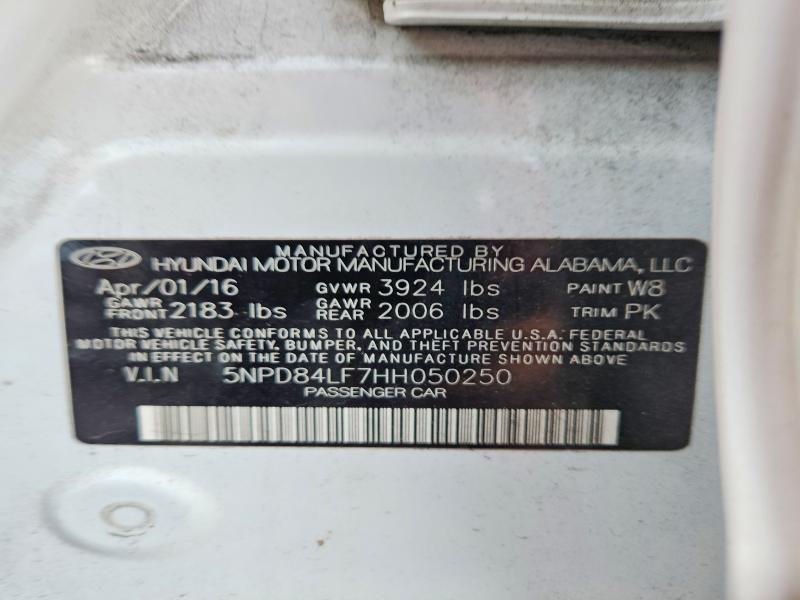 61085516 :رقم المزاد ، 5NPD84LF7HH050250 vin ، 2017 Hyundai Elantra مزاد بيع