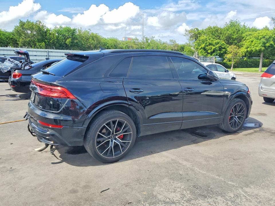 Продажа на аукционе авто 2021 Audi Q8, vin: WA1EVAF17MD030294, номер лота: 59839126