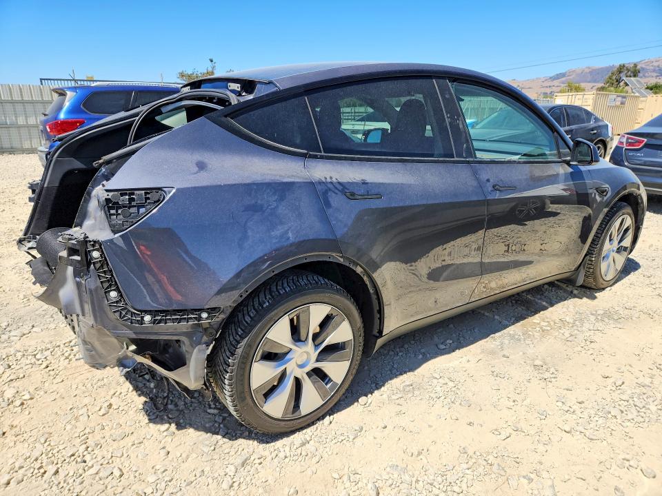 Продажа на аукционе авто 2023 Tesla Model Y, vin: 7SAYGAEE1PF667344, номер лота: 62540126