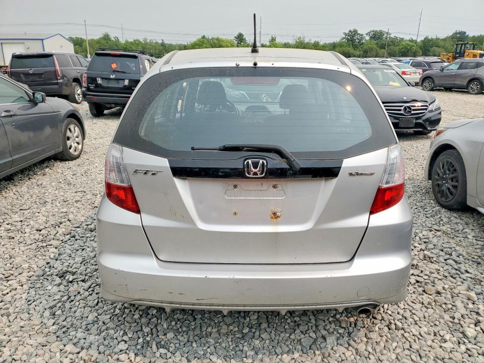 61282496 :رقم المزاد ، JHMGE8G55CS008599 vin ، 2012 Honda Fit مزاد بيع