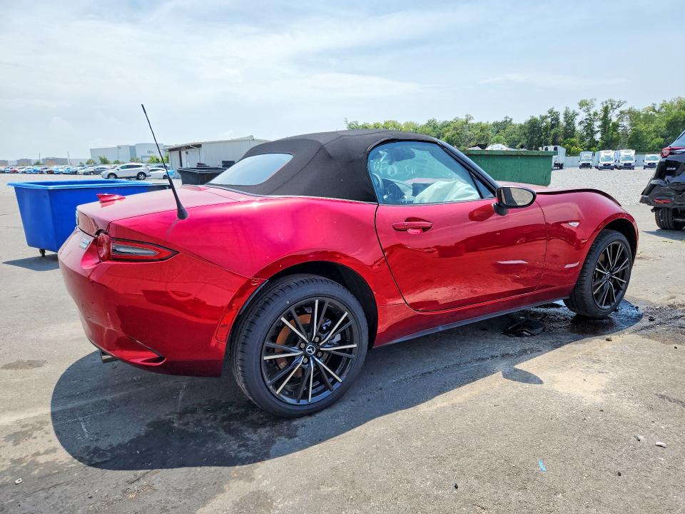 2026 Mazda Mx-5 Miata მანქანა იყიდება აუქციონზე, vin: JM1NDAD70T0706560, აუქციონის ნომერი: 62937776