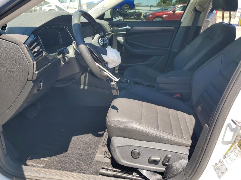 2021 Volkswagen Jetta მანქანა იყიდება აუქციონზე, vin: 3VWE57BU4MM083173, აუქციონის ნომერი: 60256156