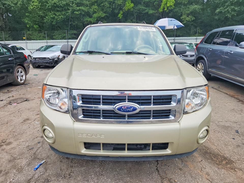 2010 Ford Escape მანქანა იყიდება აუქციონზე, vin: 1FMCU0D71AKD25864, აუქციონის ნომერი: 62906366