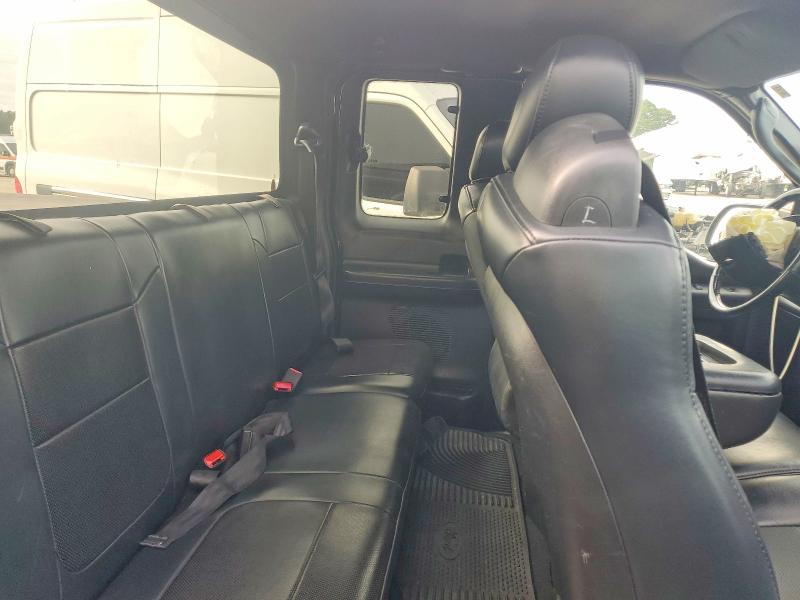 61133616 :رقم المزاد ، 1FTNX20L33EA26042 vin ، 2003 Ford F250 مزاد بيع