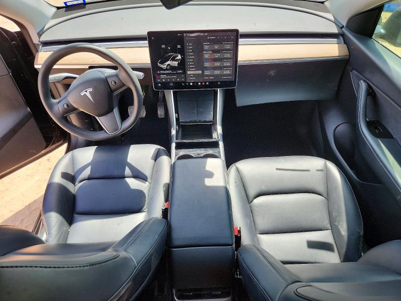 59704076 :رقم المزاد ، 5YJYGDED1MF103789 vin ، 2021 Tesla Model Y مزاد بيع