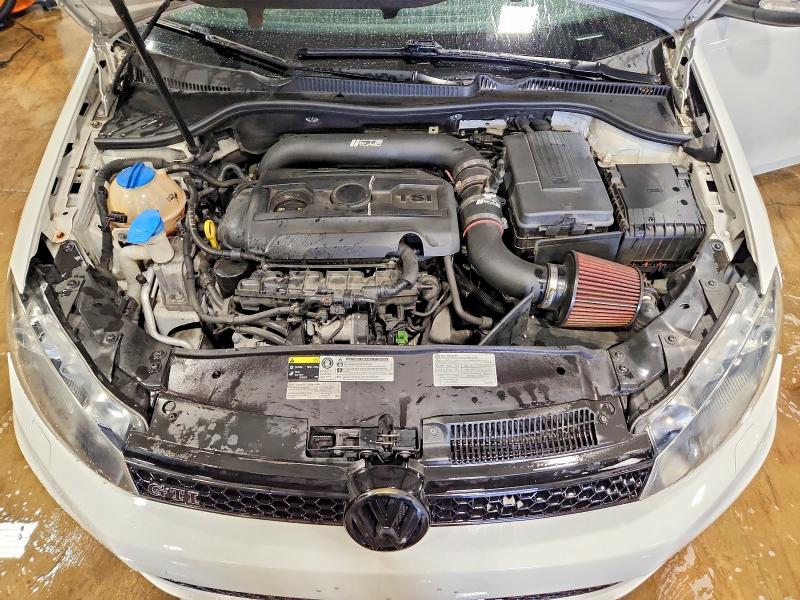 61585166 :رقم المزاد ، WVWGD7AJ7EW010631 vin ، 2014 Volkswagen Gti مزاد بيع
