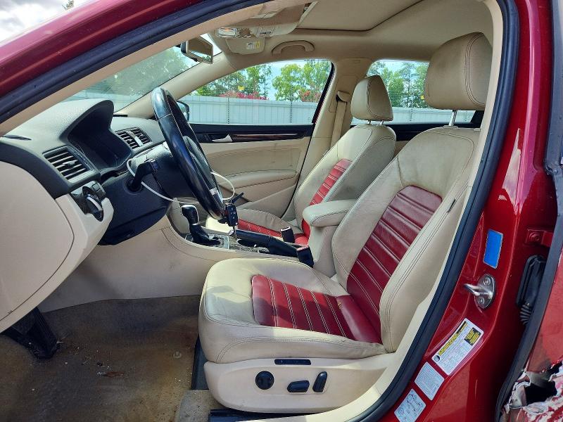 Продажа на аукционе авто 2015 Volkswagen Passat, vin: 1VWCV7A36FC121250, номер лота: 61948776