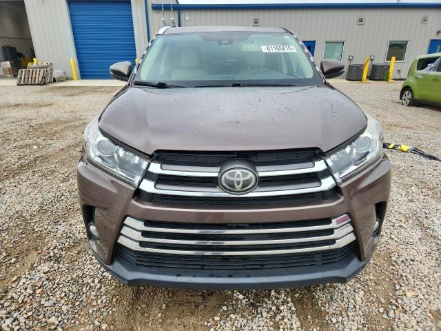 2017 Toyota Highlander მანქანა იყიდება აუქციონზე, vin: 5TDYZRFH5HS209737, აუქციონის ნომერი: 61166216