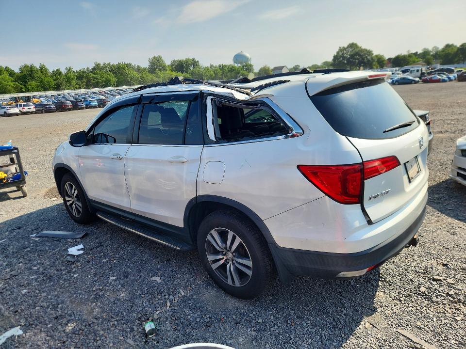 60419746 :رقم المزاد ، 5FNYF6H56JB008899 vin ، 2018 Honda Pilot مزاد بيع