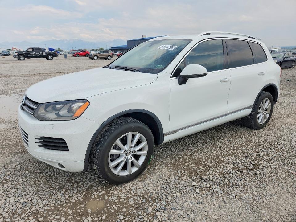 Aukcja sprzedaży 2014 Volkswagen Touareg, vin: WVGEF9BP2ED008664, numer aukcji: 62415126