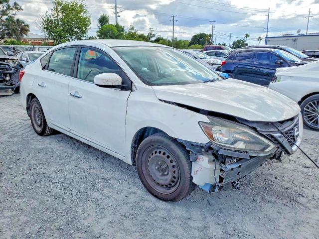 Aukcja sprzedaży 2018 Nissan Sentra, vin: 3N1AB7AP0JY319301, numer aukcji: 56106266