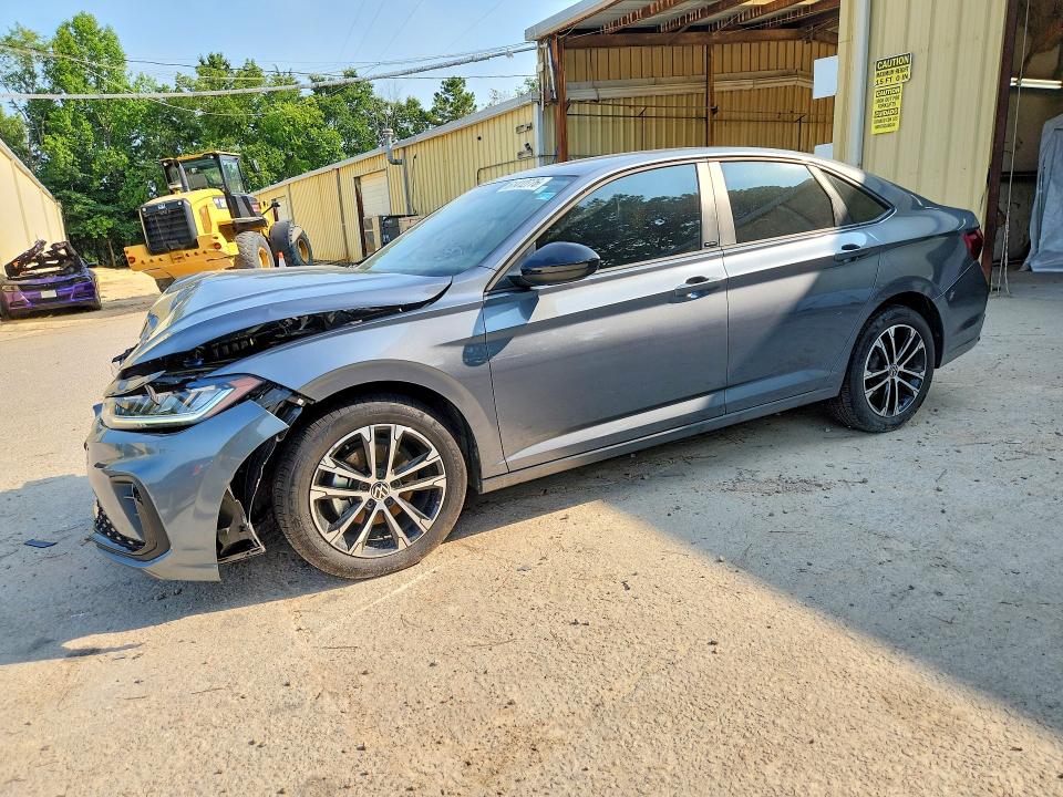 Auction sale of the 2025 Volkswagen Jetta, vin: 3VWBX7BU8SM104441, lot number: 61412776