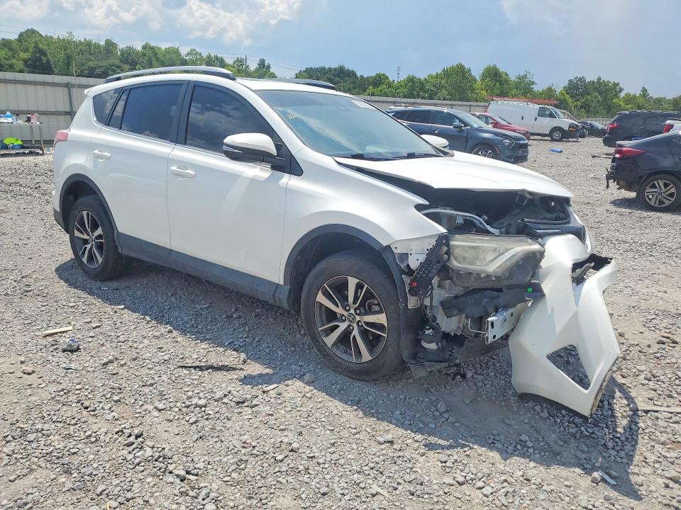 59299056 :رقم المزاد ، 2T3WFREV8JW474132 vin ، 2018 Toyota Rav4 مزاد بيع