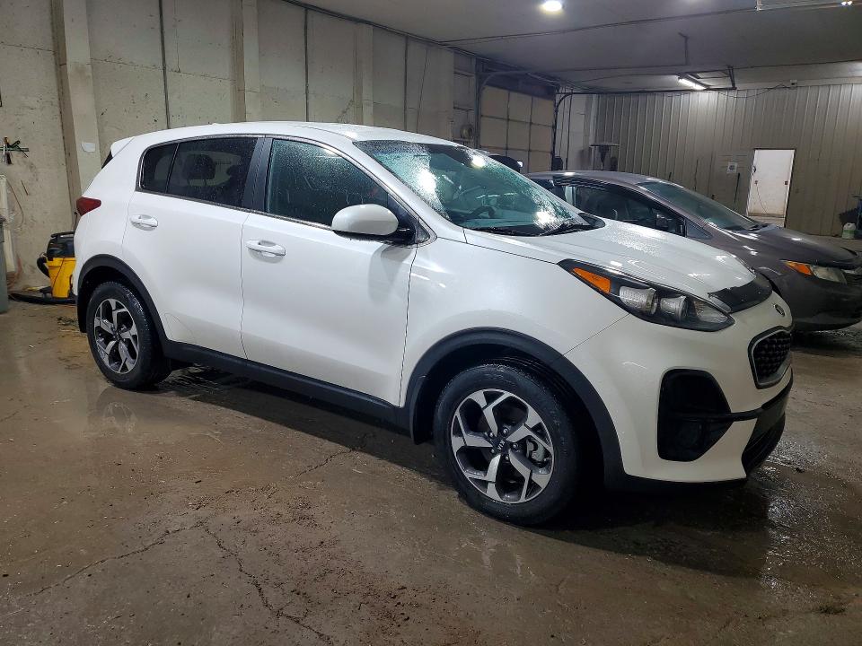 2021 Kia Sportage მანქანა იყიდება აუქციონზე, vin: KNDPM3AC4M7945723, აუქციონის ნომერი: 62327226
