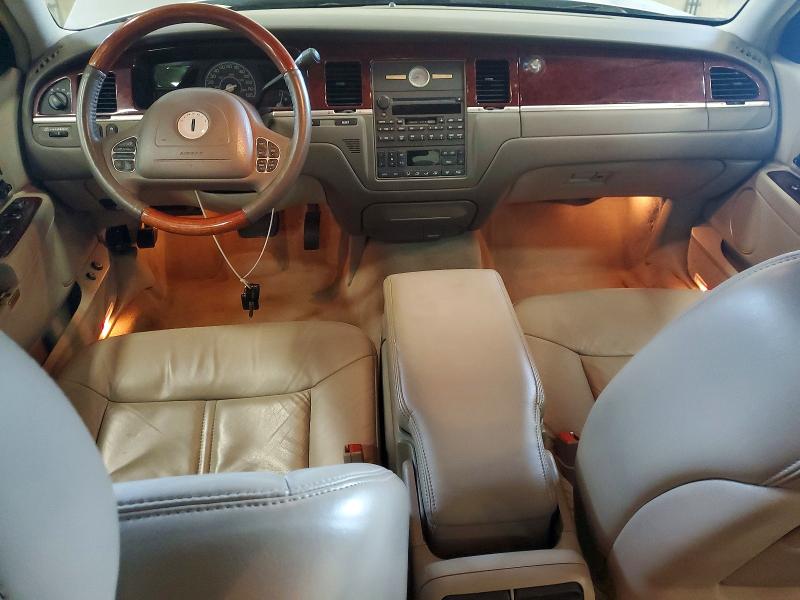 Aukcja sprzedaży 2004 Lincoln Town Car, vin: 1LNHM83W24Y621135, numer aukcji: 59009986