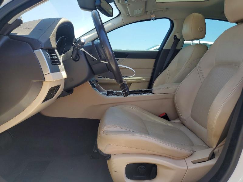 Продаж на аукціоні авто 2017 Jaguar Xf, vin: SAJBK4BV6HCY28598, номер лоту: 60124876