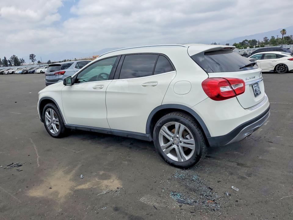 57858456 :رقم المزاد ، WDCTG4GB8GJ225417 vin ، 2016 Mercedes-benz Gla مزاد بيع