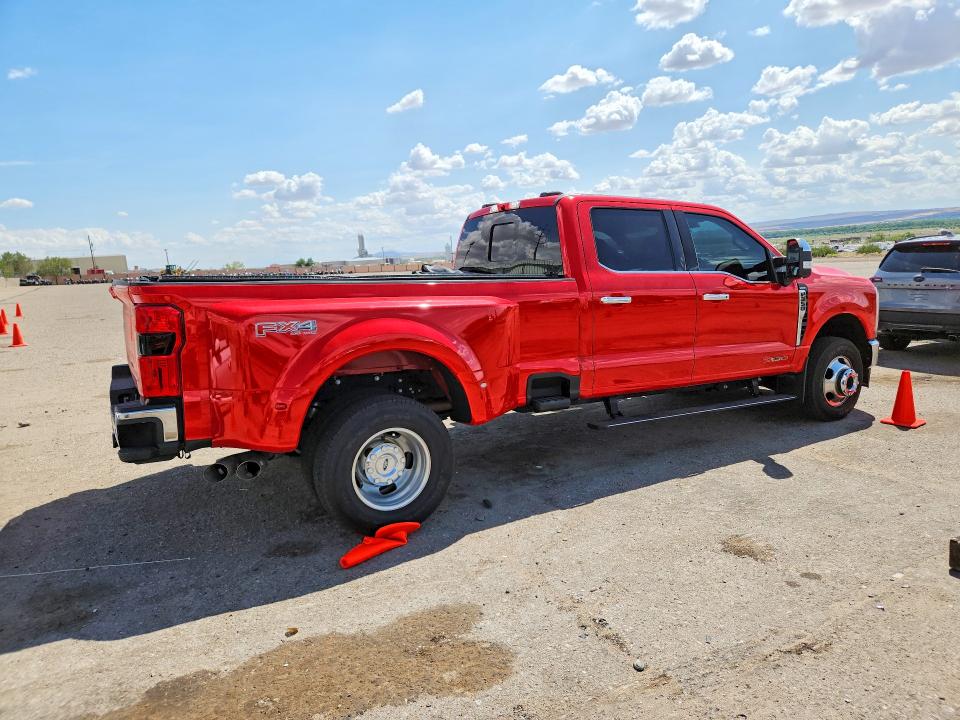 2024 Ford F350 მანქანა იყიდება აუქციონზე, vin: 1FT8W3DM4REE14740, აუქციონის ნომერი: 61580656