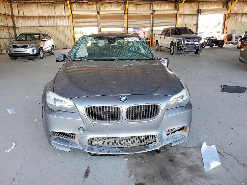 2013 Bmw M5 მანქანა იყიდება აუქციონზე, vin: WBSFV9C51DD096994, აუქციონის ნომერი: 59747286
