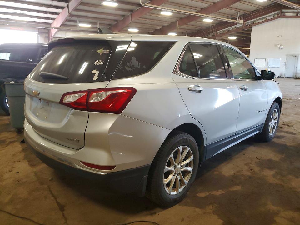 Продажа на аукционе авто 2018 Chevrolet Equinox, vin: 2GNAXSEVXJ6116256, номер лота: 60885546