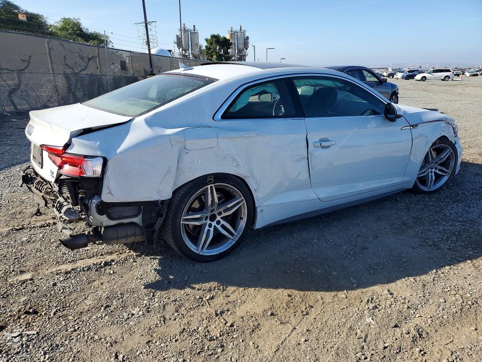 Продажа на аукционе авто 2018 Audi A5, vin: WAUTNAF57JA001453, номер лота: 62111516