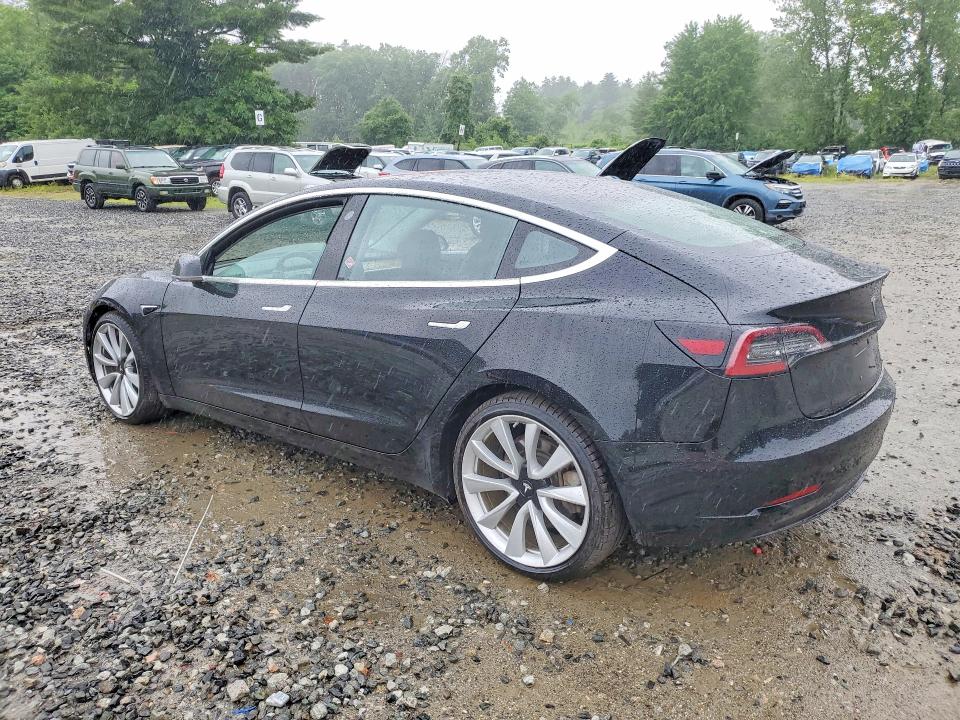 2018 Tesla Model 3 მანქანა იყიდება აუქციონზე, vin: 5YJ3E1EBXJF067304, აუქციონის ნომერი: 59951326
