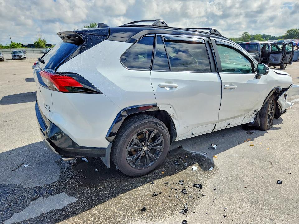 Auction sale of the 2024 Toyota Rav4, vin: 4T3E6RFV0RU172663, lot number: 59345126