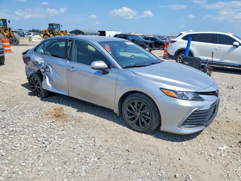 Продажа на аукционе авто 2024 Toyota Camry, vin: 4T1C11AK7RU903666, номер лота: 62760766