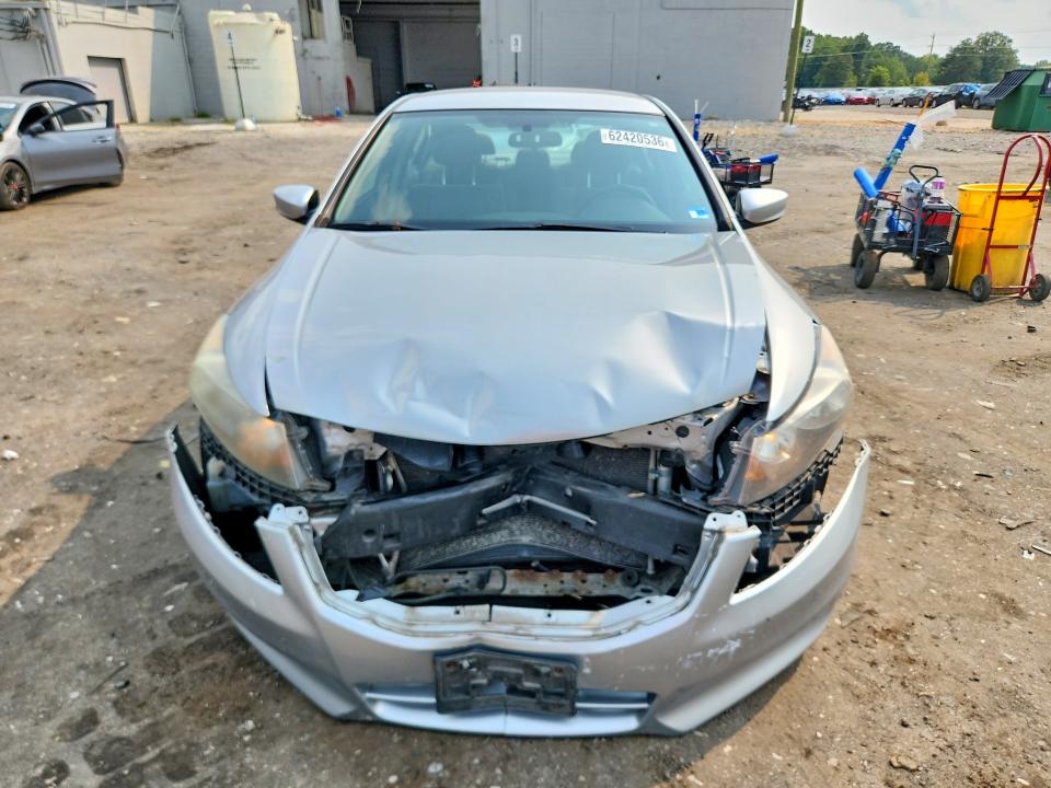 Продаж на аукціоні авто 2011 Honda Accord, vin: 1HGCP2F37BA027670, номер лоту: 62420536