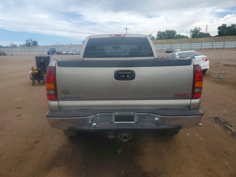 60411656 :رقم المزاد ، 2GTEK19T0Y1334628 vin ، 2000 Gmc New Sierra مزاد بيع