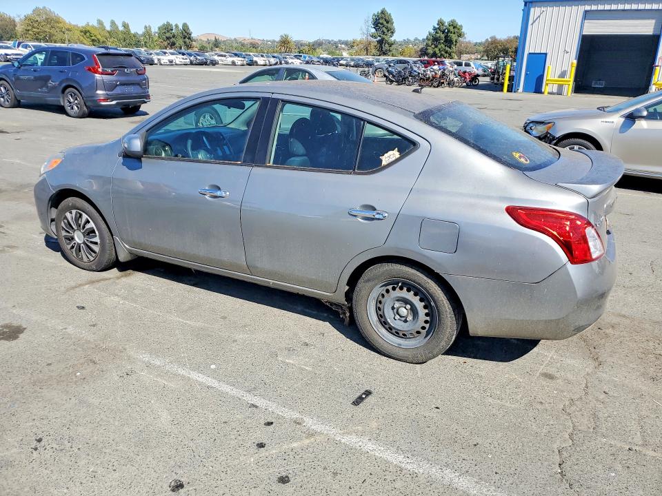 2014 Nissan Versa მანქანა იყიდება აუქციონზე, vin: 3N1CN7AP6EK450497, აუქციონის ნომერი: 61052886