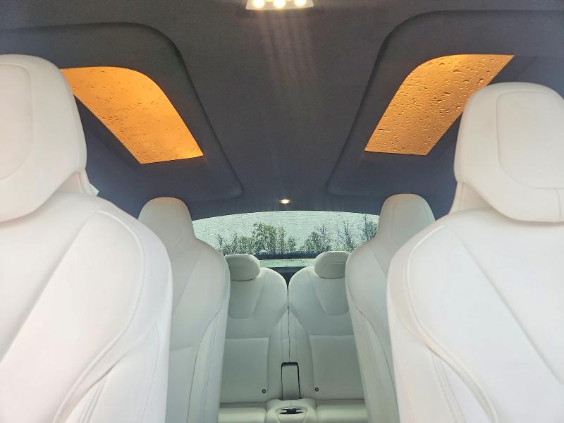 2017 Tesla Model X მანქანა იყიდება აუქციონზე, vin: 5YJXCBE40HF075999, აუქციონის ნომერი: 61919646