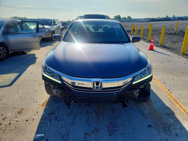 Продаж на аукціоні авто 2016 Honda Accord, vin: 1HGCR2F84GA173490, номер лоту: 61398126