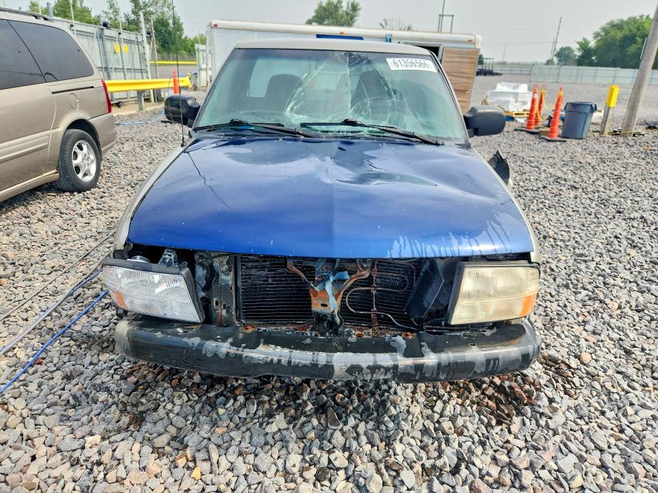 2000 Gmc Sonoma მანქანა იყიდება აუქციონზე, vin: 1GTCS1452Y8206310, აუქციონის ნომერი: 61356566