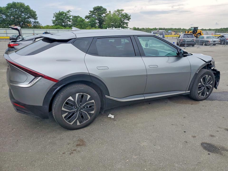 Продажа на аукционе авто 2023 Kia Ev6, vin: KNDC34LA5P5612367, номер лота: 60502826
