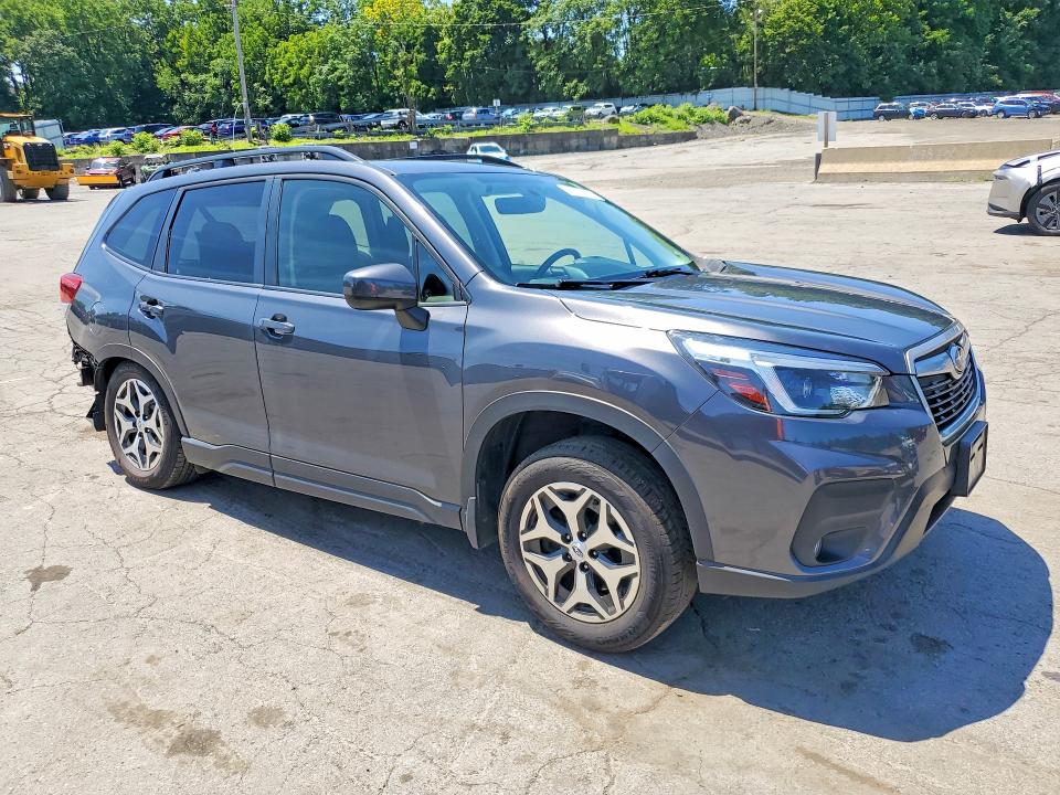 Продажа на аукционе авто 2021 Subaru Forester, vin: JF2SKAJC0MH576486, номер лота: 61759226