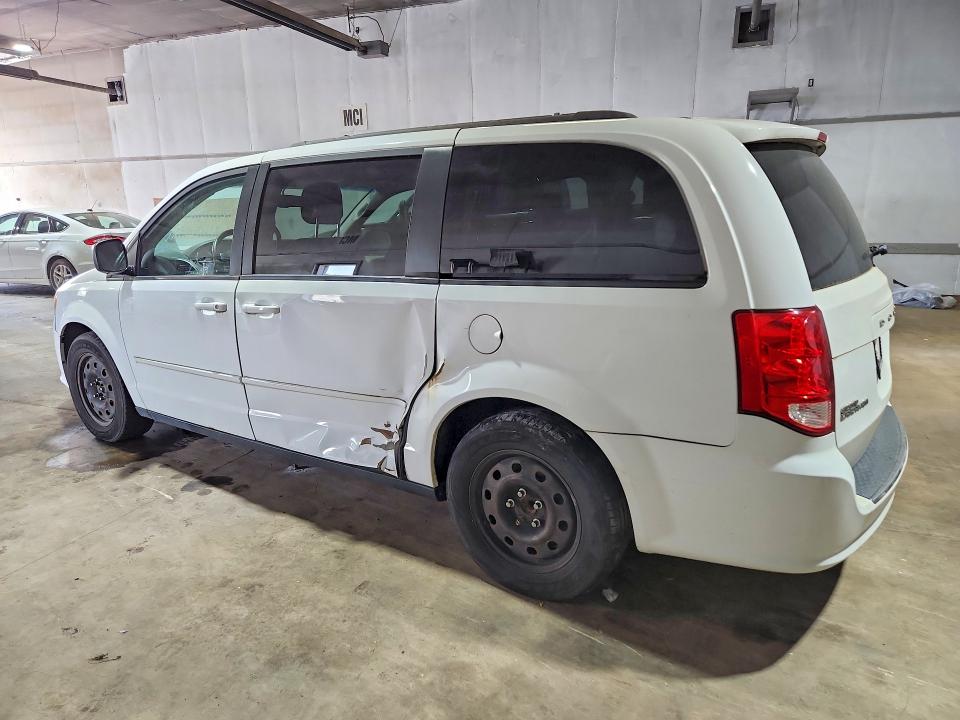 59331806 :رقم المزاد ، 2C4RDGBG2FR585385 vin ، 2015 Dodge Grand Caravan مزاد بيع