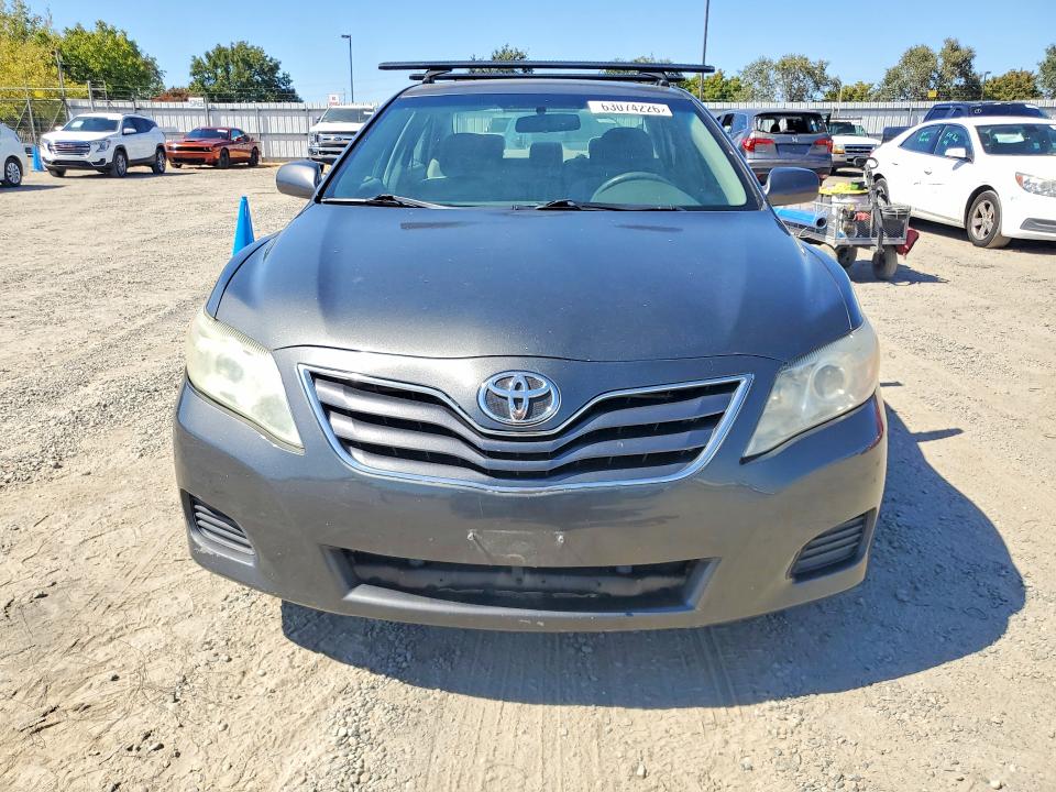 Продаж на аукціоні авто 2011 Toyota Camry, vin: 4T1BF3EK8BU709690, номер лоту: 63074226