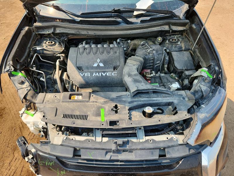 60040746 :رقم المزاد ، JA4JZ4AX1JJ001709 vin ، 2018 Mitsubishi Outlander مزاد بيع