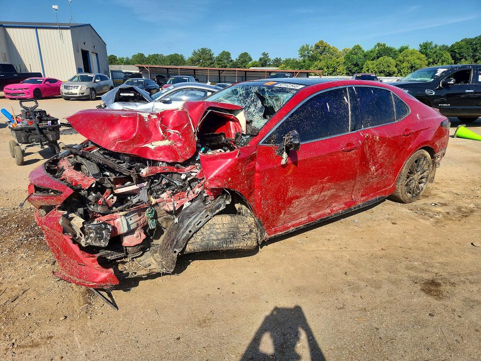 2023 Toyota Camry მანქანა იყიდება აუქციონზე, vin: 4T1K61AK3PU135663, აუქციონის ნომერი: 60162546