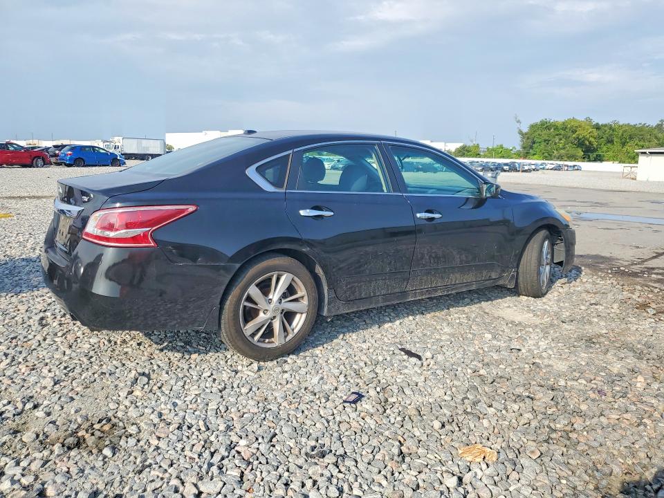 62795696 :رقم المزاد ، 1N4AL3AP9FC411466 vin ، 2015 Nissan Altima مزاد بيع