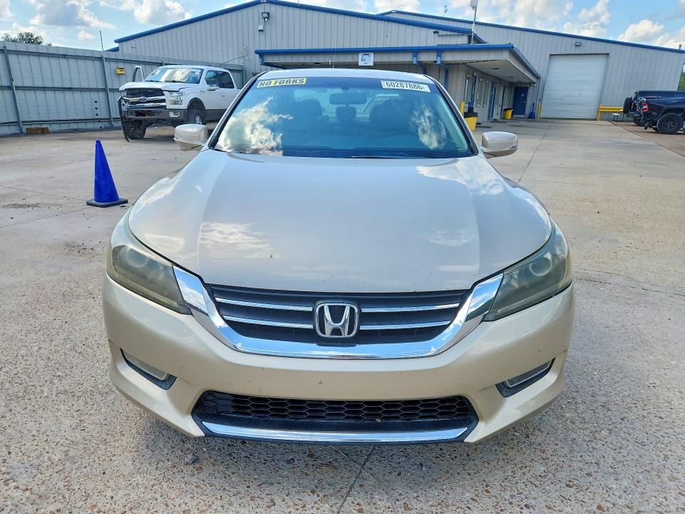 Продаж на аукціоні авто 2013 Honda Accord, vin: 1HGCR2F71DA061832, номер лоту: 60287886
