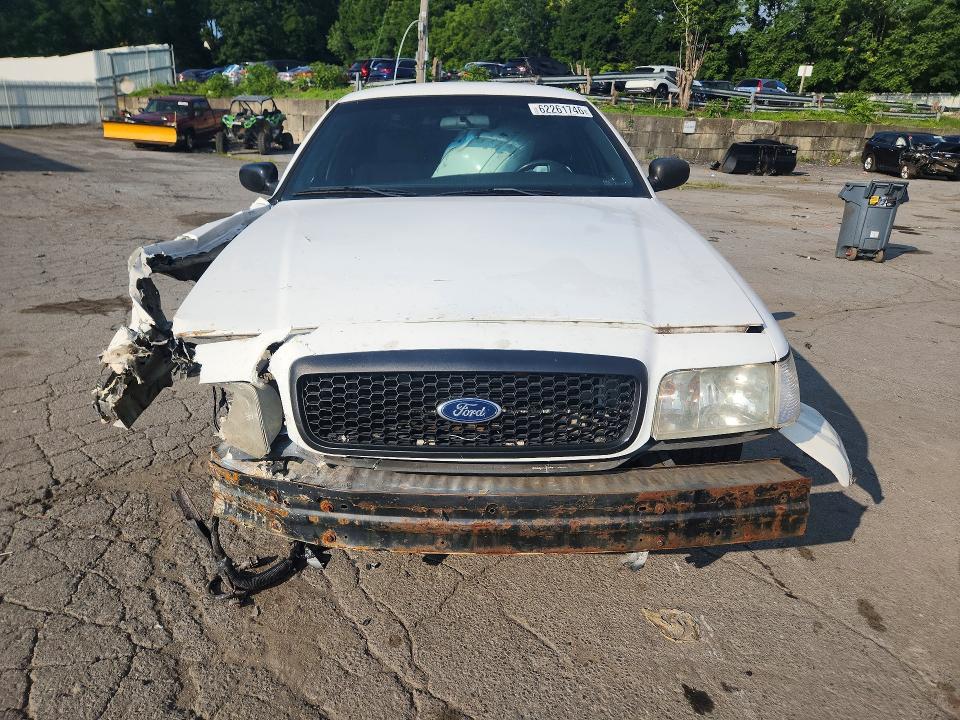 Продажа на аукционе авто 2008 Ford Crown Victoria, vin: 2FAHP71V18X115601, номер лота: 62261746