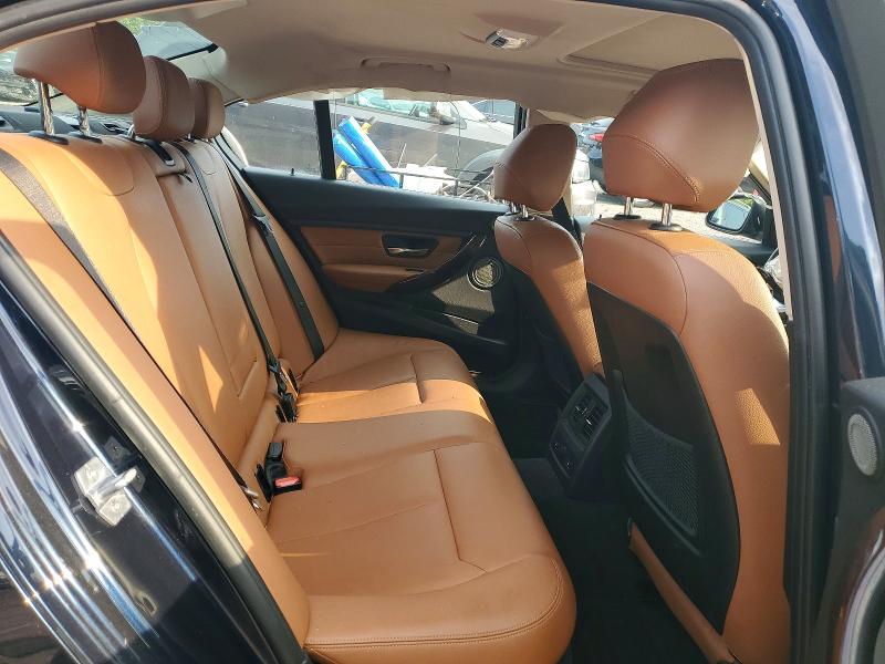 62994196 :رقم المزاد ، WBA3B5C5XDP539084 vin ، 2013 Bmw 328 مزاد بيع