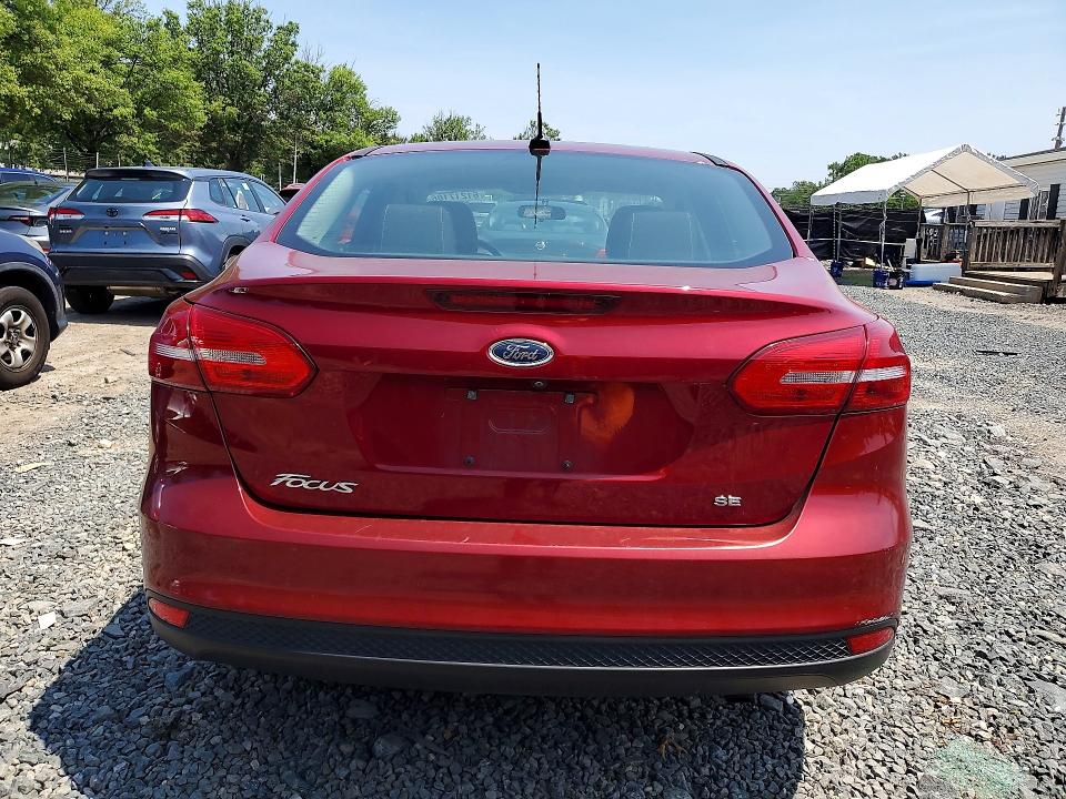 Продажа на аукционе авто 2017 Ford Focus, vin: 1FADP3F28HL337197, номер лота: 61217106