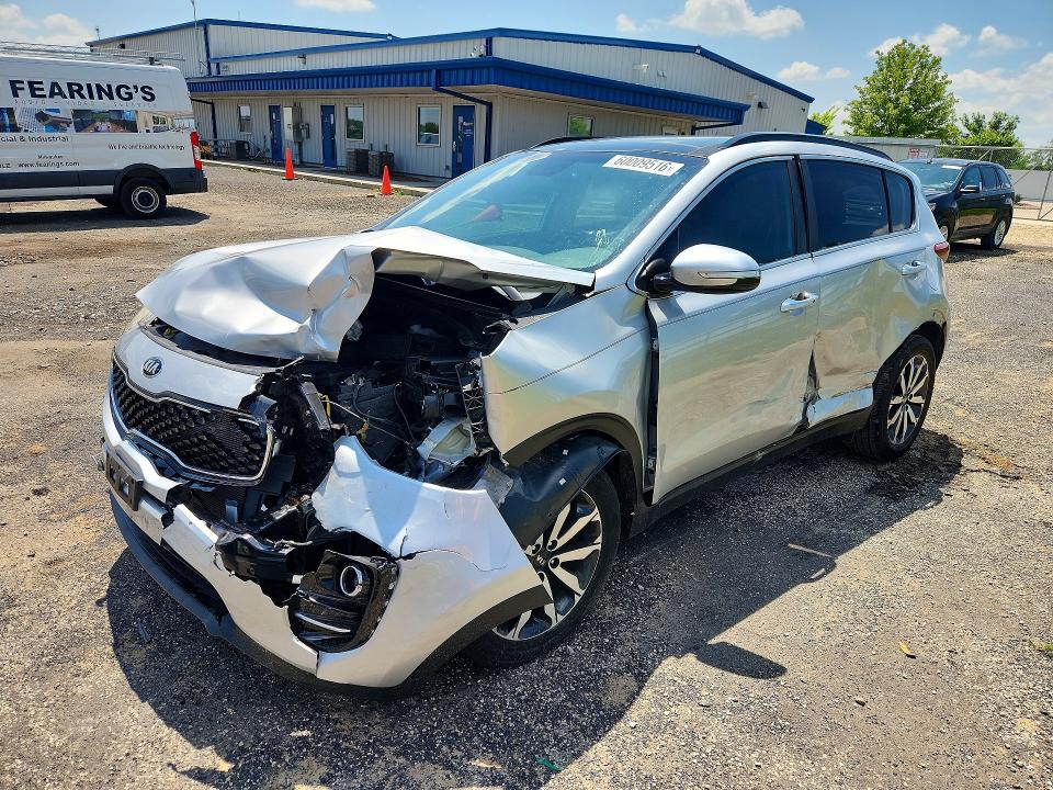 60009516 :رقم المزاد ، KNDPN3AC9J7390471 vin ، 2018 Kia Sportage مزاد بيع