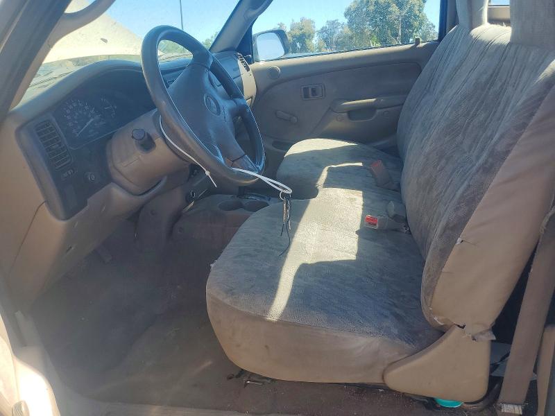 Продаж на аукціоні авто 2002 Toyota Tacoma, vin: 5TENL42N12Z000556, номер лоту: 61536716