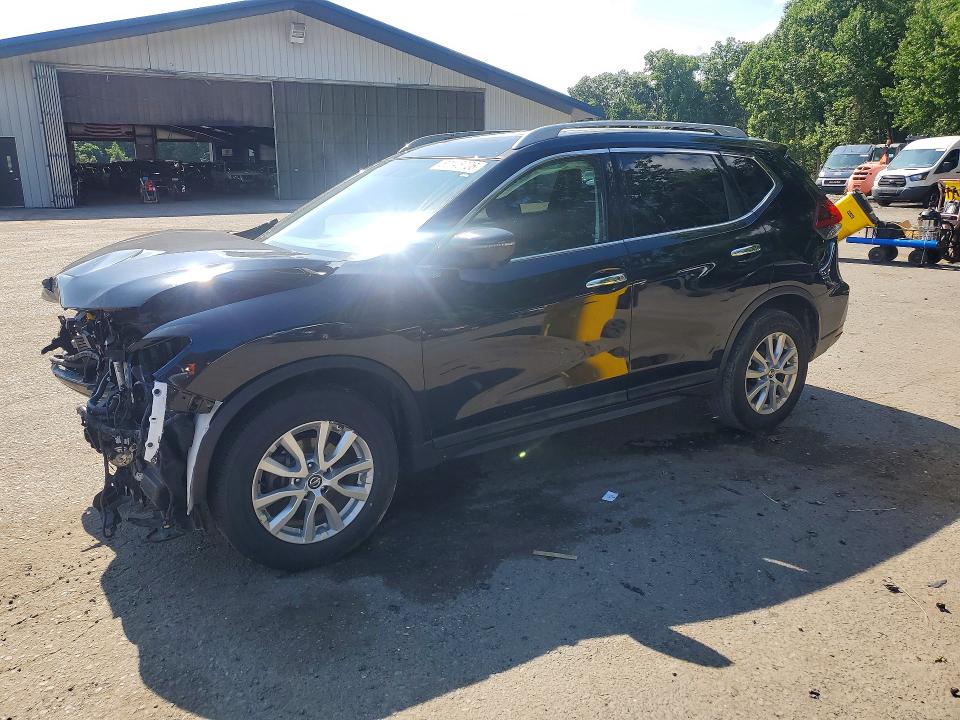 62145006 :رقم المزاد ، 5N1AT2MVXJC818862 vin ، 2018 Nissan Rogue مزاد بيع